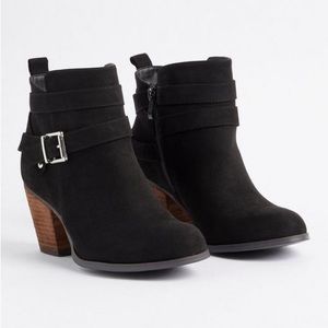 NWT Torrid Stacked Ankle Bootie - Black 7.5 (WW)